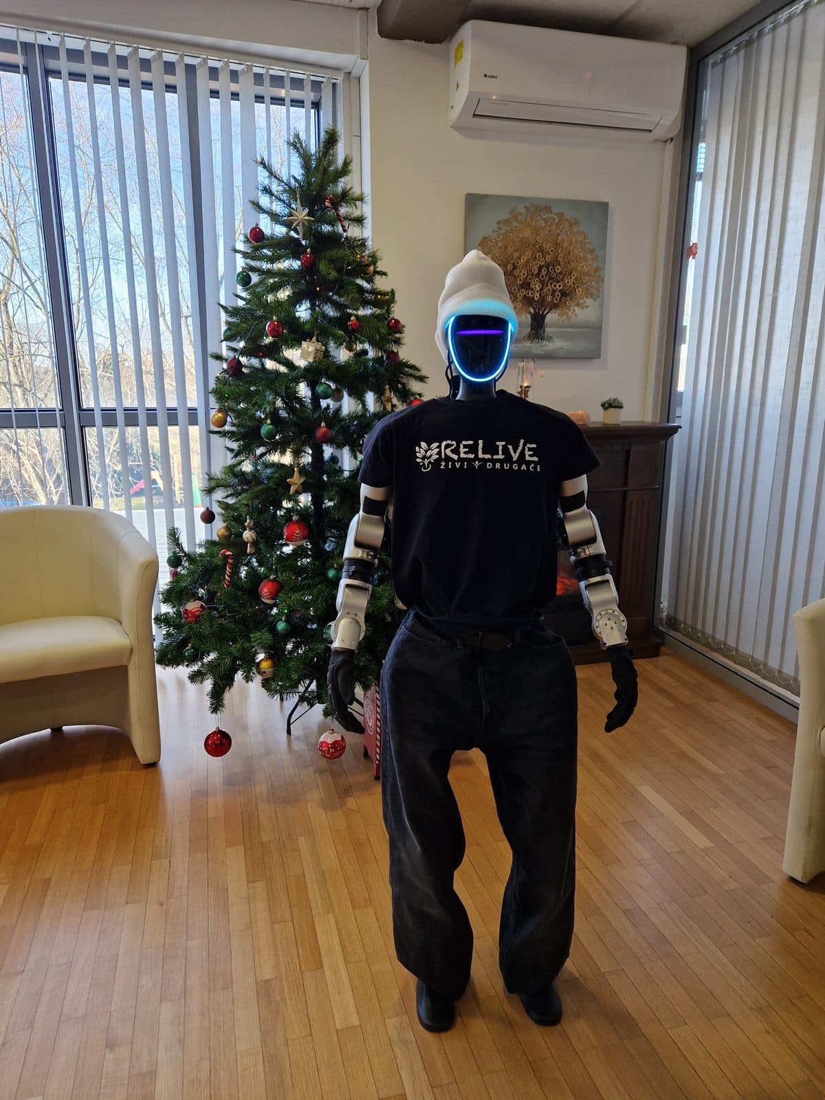 Robot at the Relive centre