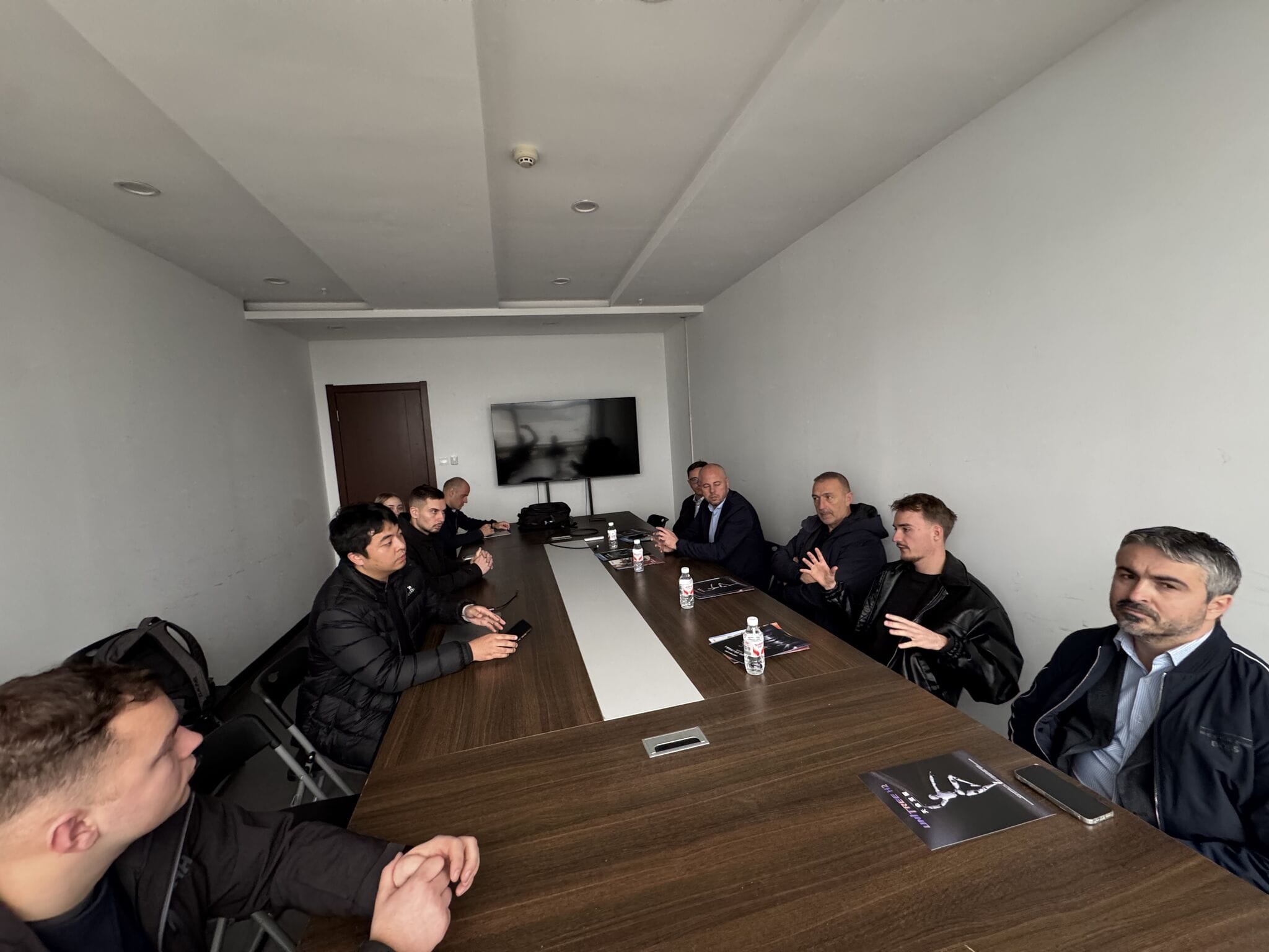 Business and technology meeting with the Unitree Robotics team in Hangzhou